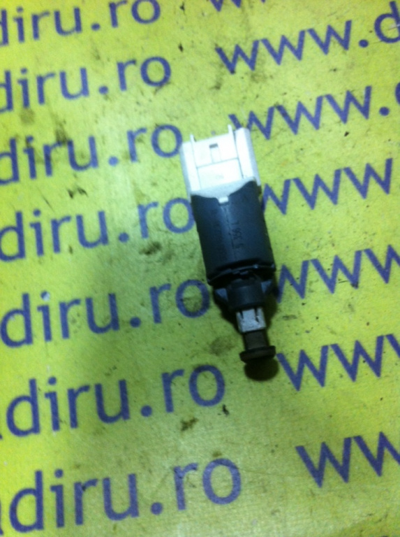 Switch pedala Renault Scenic 2 [2003 - 2006] Minivan 5-usi 1.4 MT (98 hp) II (JM0/1_)