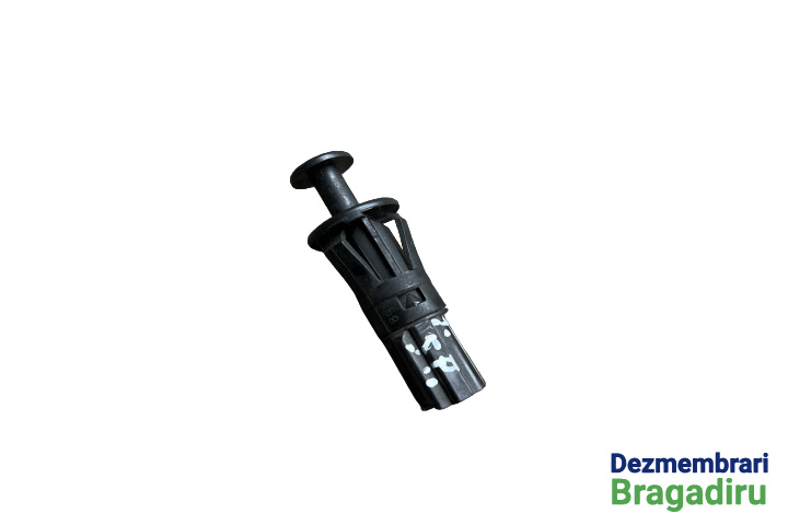 Switch usa stanga spate Dacia Logan [2004 - 2008] Sedan 1.4 MT (75 hp)