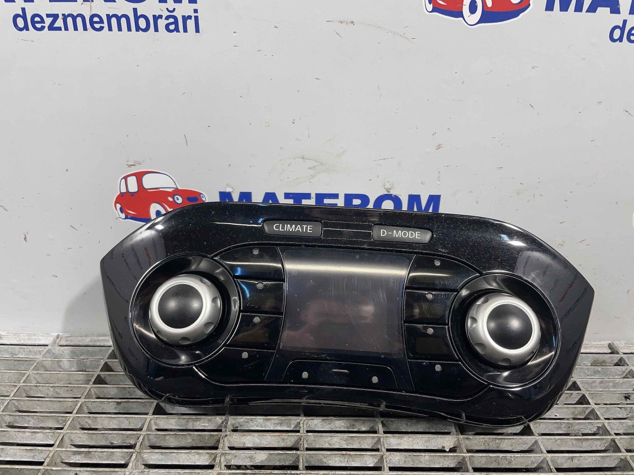 TABLOU COMANDA INCALZIRE NISSAN JUKE - - (2010 2014)