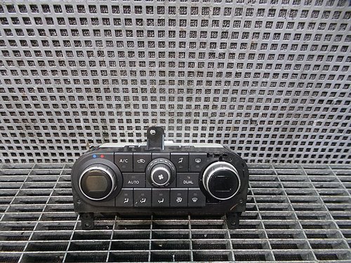 TABLOU COMANDA INCALZIRE NISSAN QASHQAI PLUS2 - - (2010 2014)