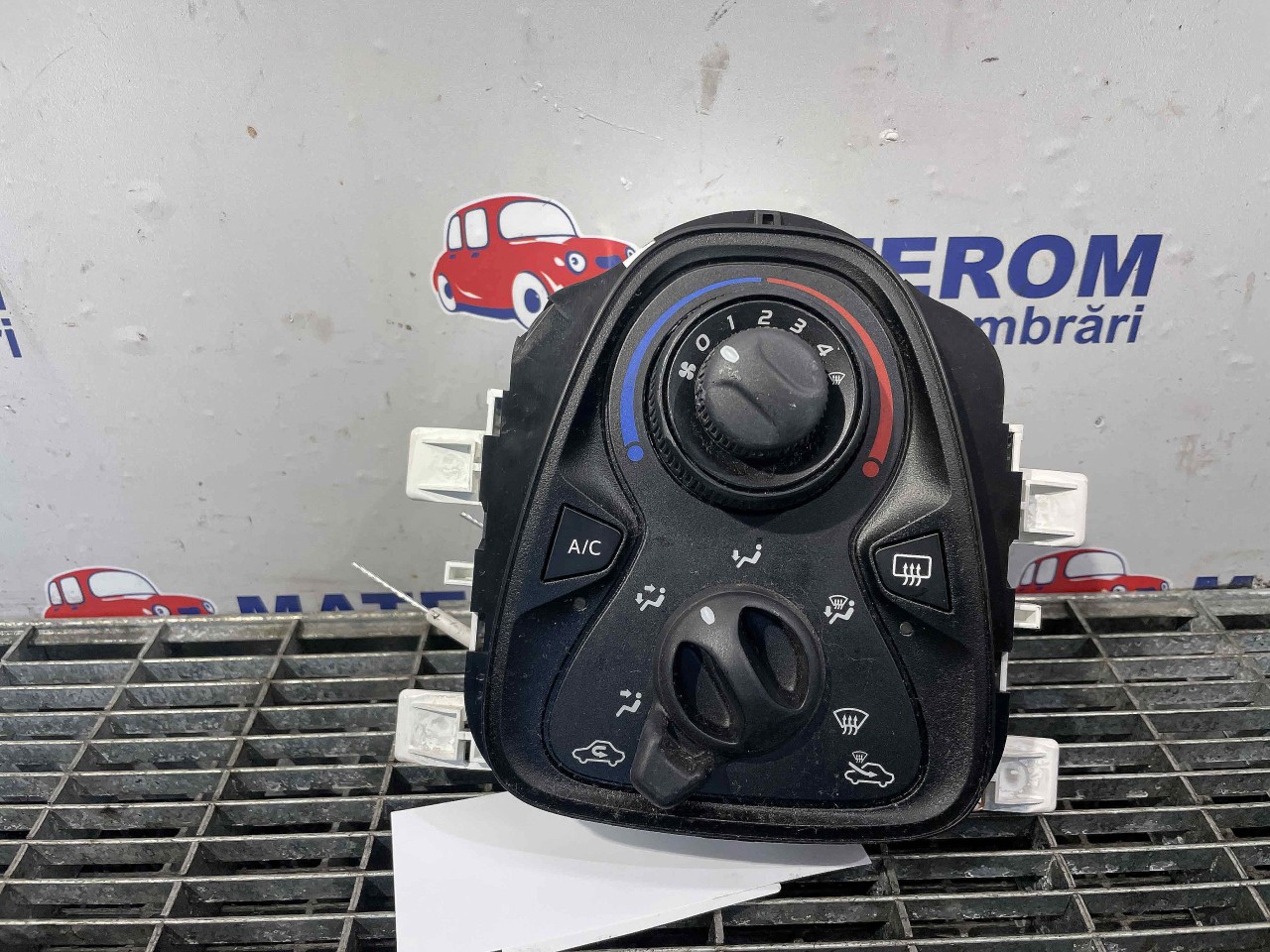 TABLOU COMANDA INCALZIRE TOYOTA AYGO AYGO - - (2014 2018)