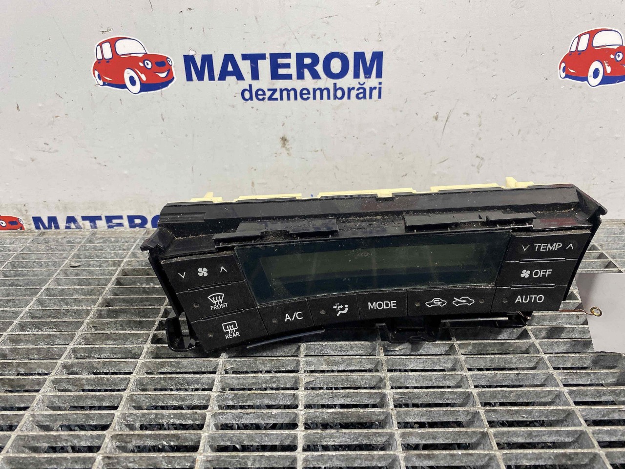 TABLOU COMANDA INCALZIRE TOYOTA PRIUS - - (2009 2015)