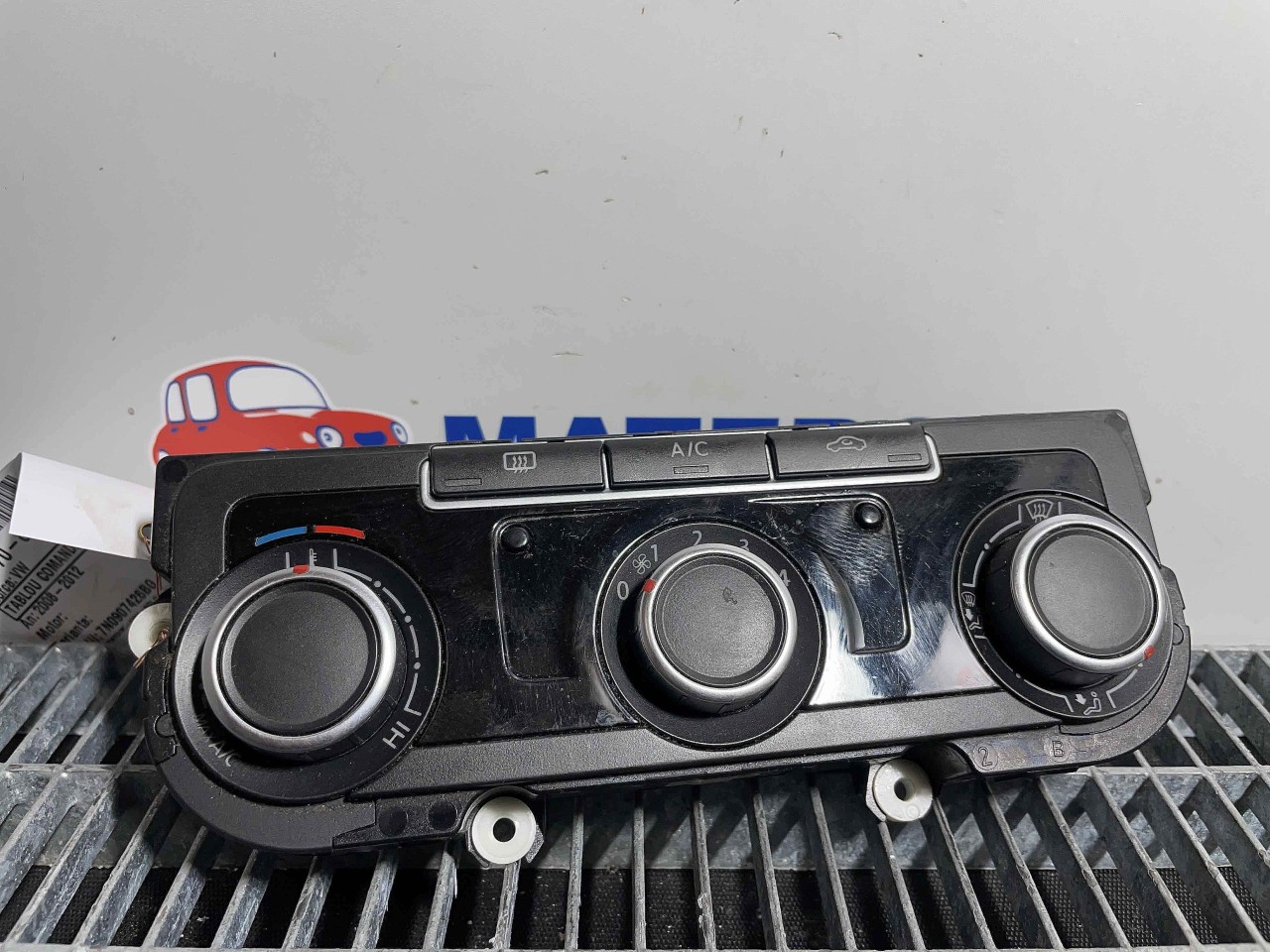 TABLOU COMANDA INCALZIRE VW GOLF VI - - (2008 2012)