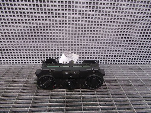 TABLOU COMANDA INCALZIRE VW JETTA III JETTA III - - (2005 2010)