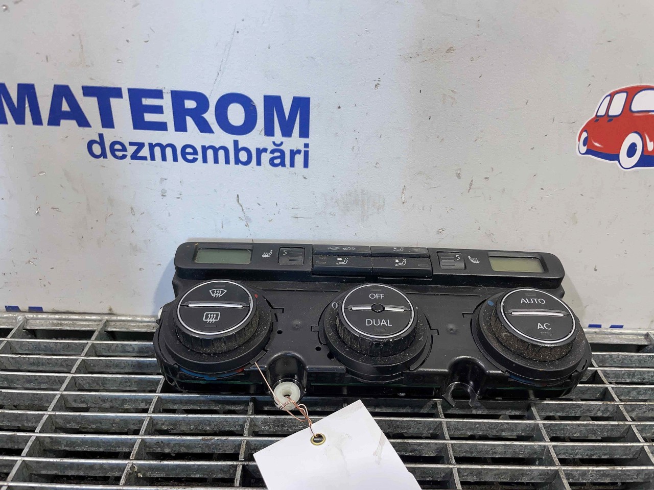 TABLOU COMANDA INCALZIRE VW PASSAT - - (2005 2010)