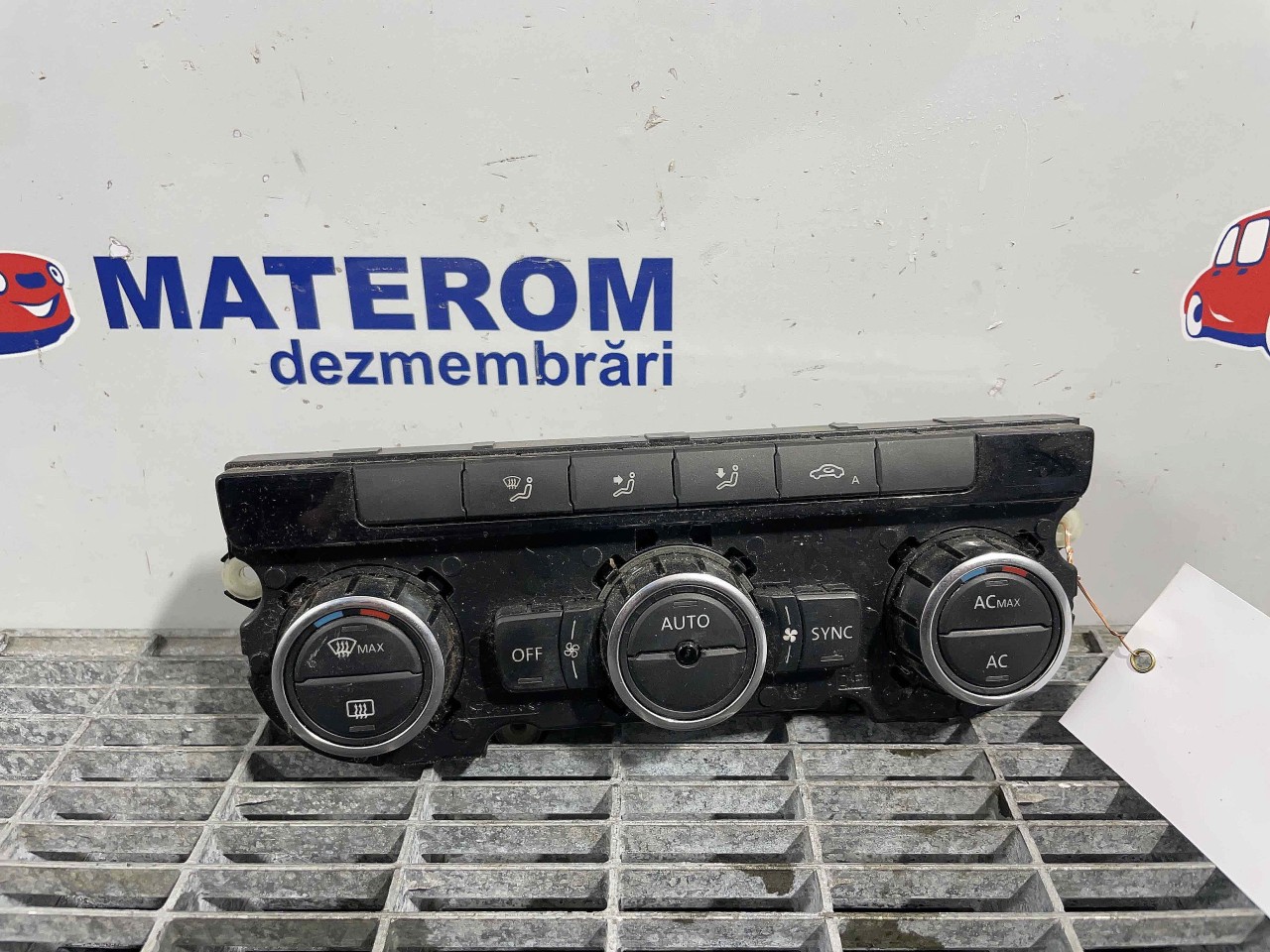 TABLOU COMANDA INCALZIRE VW PASSAT - - (2010 2014)