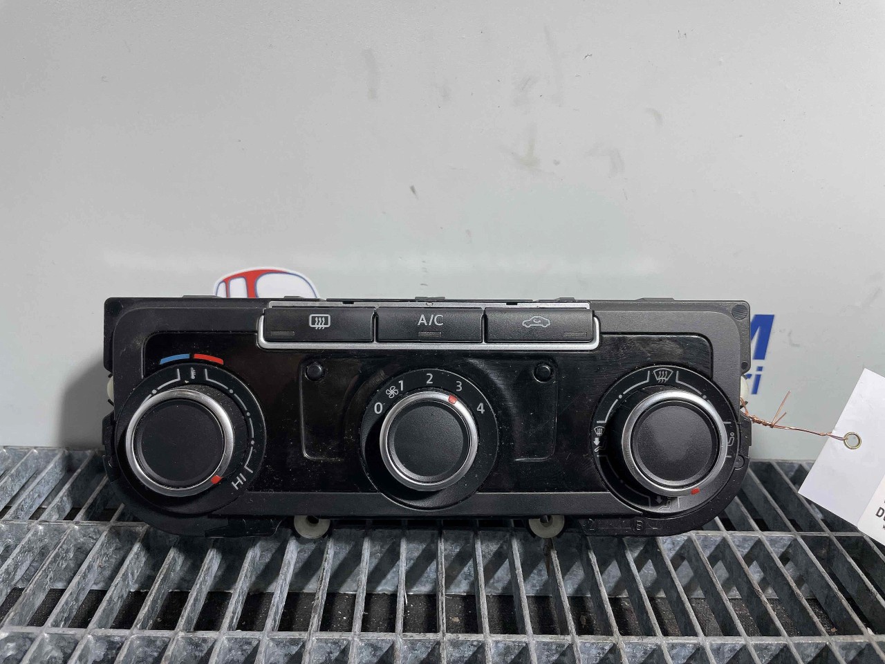 TABLOU COMANDA INCALZIRE VW PASSAT PASSAT - - (2010 2014)