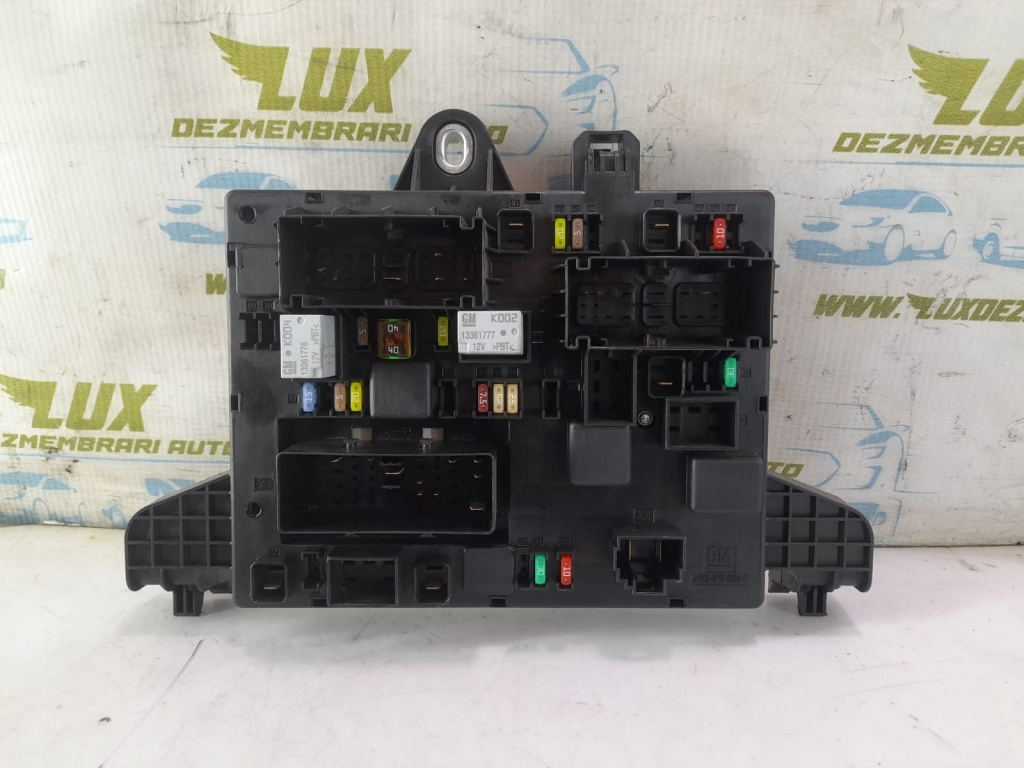Tablou sigurante 13368652 1.7 cdti A17DTS Opel Astra J [2009 - 2012] 1.7 cdti A17DTS