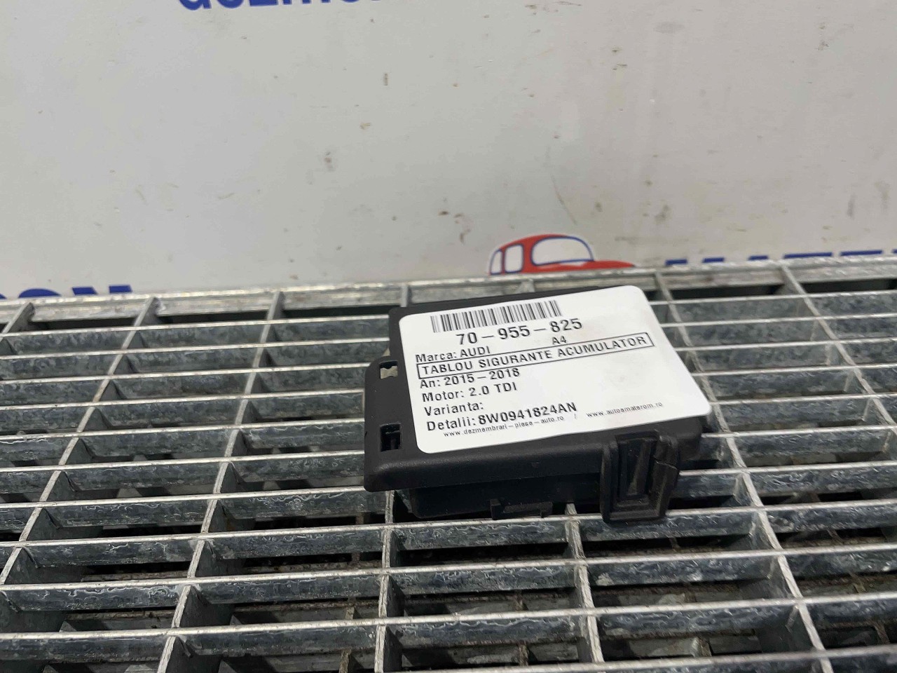 TABLOU SIGURANTE ACUMULATOR AUDI A4 2.0 
