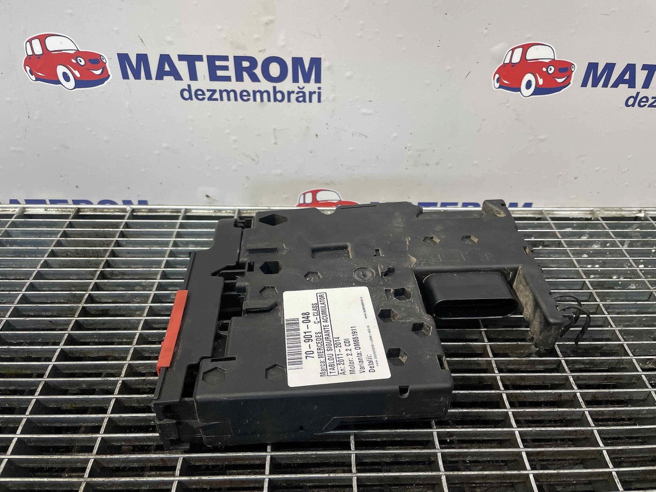 TABLOU SIGURANTE ACUMULATOR MERCEDES C-CLASS 2.2 CDI - (2011 2014)