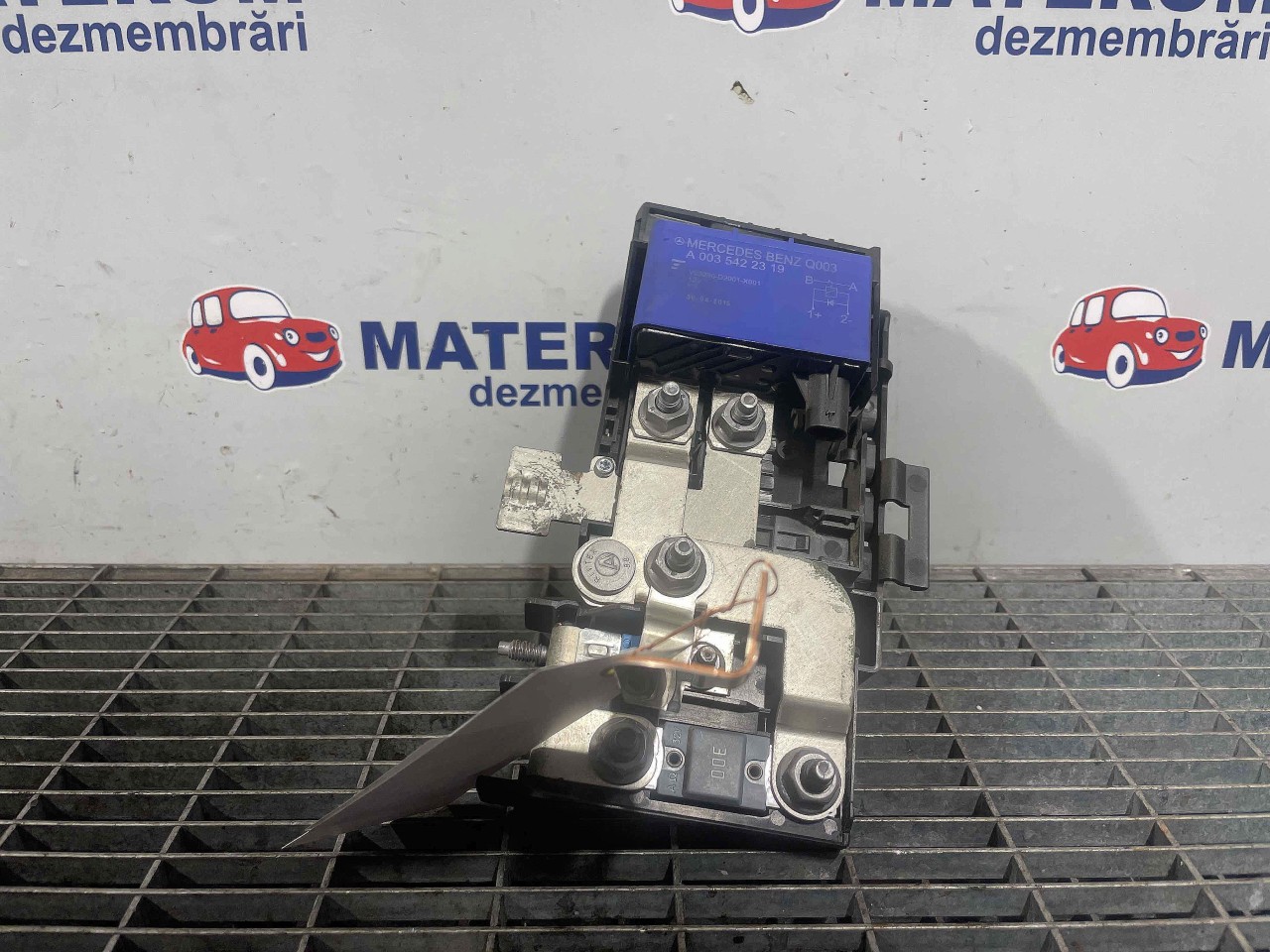 TABLOU SIGURANTE ACUMULATOR MERCEDES CLA 2.2 CDI - (2013 2018)