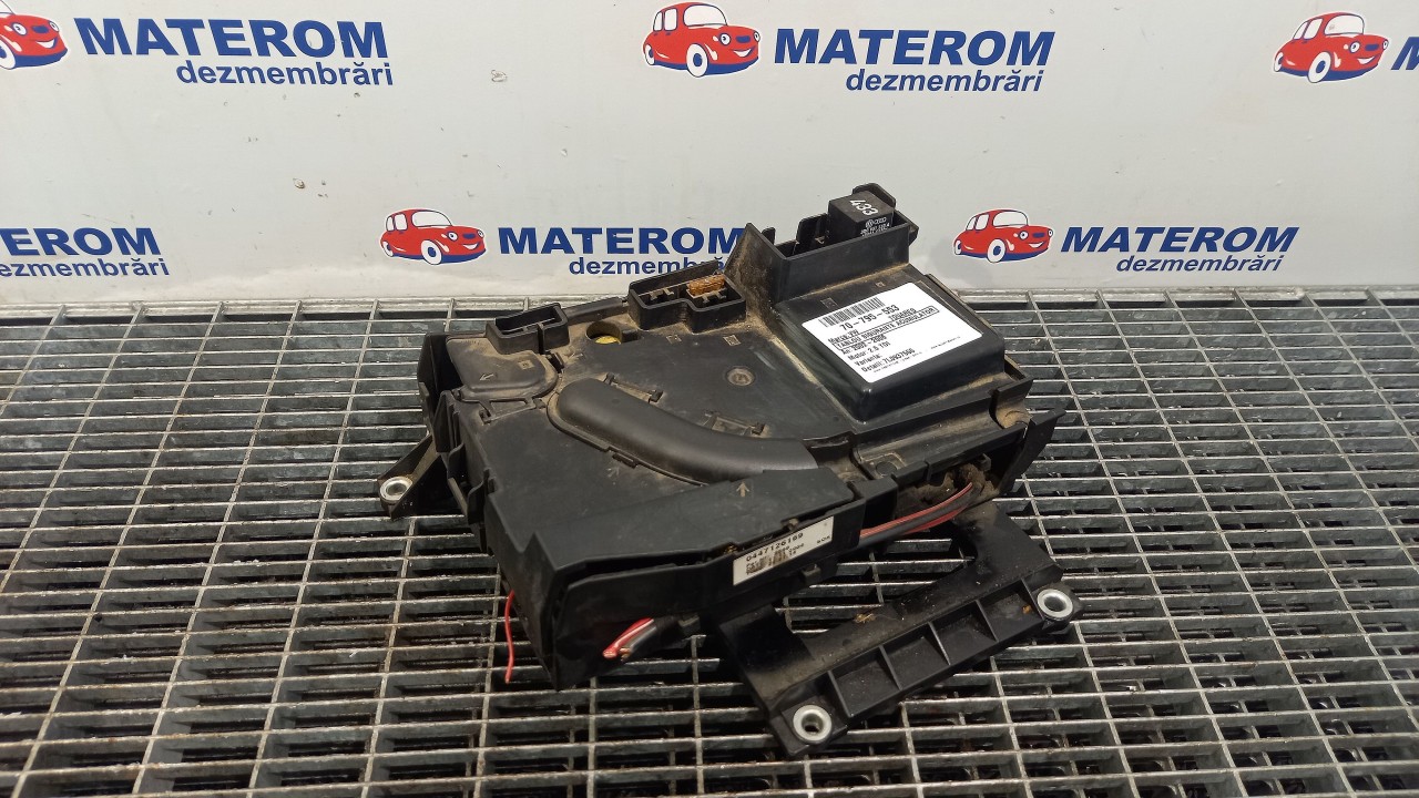 TABLOU SIGURANTE ACUMULATOR VW TOUAREG TOUAREG 2.5 TDI - (2002 2006)