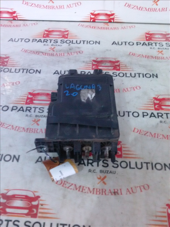 Tablou sigurante baterie RENAULT LAGUNA 3 2.0DCI an fabr 2009
