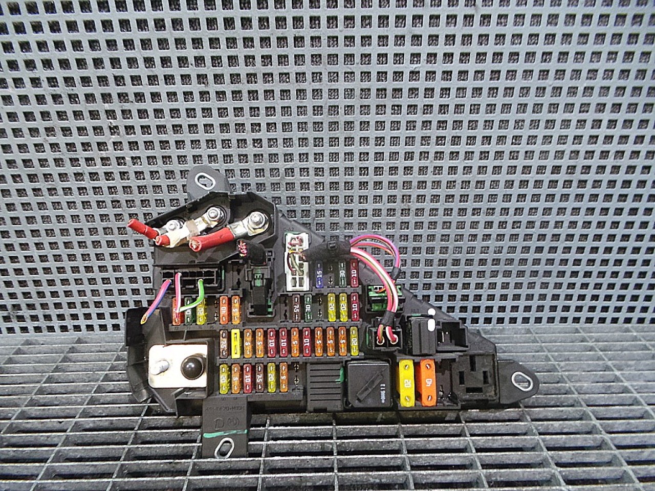 TABLOU SIGURANTE BMW SERIA 5 E 60 SERIA 5 E 60 3.0 D - (2004 2007)