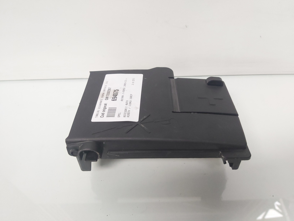 Tablou sigurante borna baterie (+), cod GM13302307, Opel Astra J Combi (id:694075)