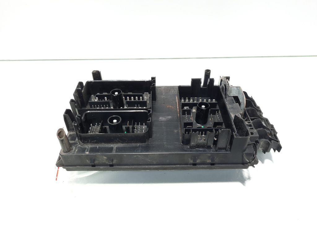 Tablou sigurante, cod 13343766, Opel Astra J Sedan (idi:580361)