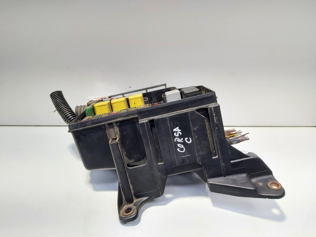Tablou sigurante motor, Opel Corsa C (F08, W5L) (idi:666359)