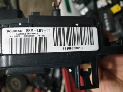 Tablou sigurante Peugeot 407 2.0hdi 9656005580