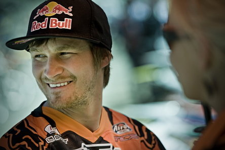 Taddy Blazusiak vine la Red Bull Romaniacs