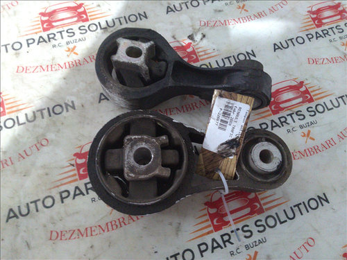 Tampon antibalans 2.0 RENAULT TRAFIC an fabr.2008