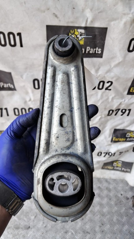 Tampon antibalans Renault Kangoo 1.5 DCI an 2013 cod 112383665R
