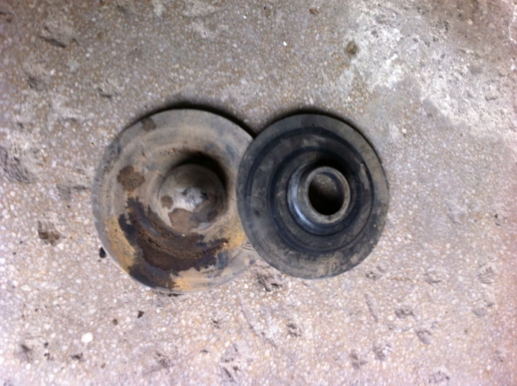 Tampon arc sus si jos BMW 3 Series E46 [1997 - 2003] Sedan 4-usi 316i MT (105 hp) SE 1.9