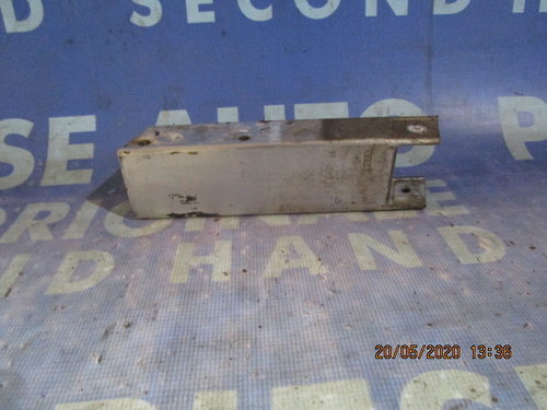 Tampon bara Audi A6 C6 2006;  4F5807331