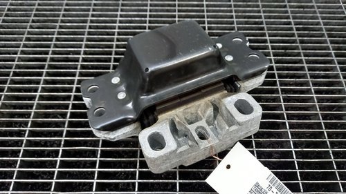 TAMPON CUTIE VITEZE VW TOURAN 1.6 TDI - (2010 2015)
