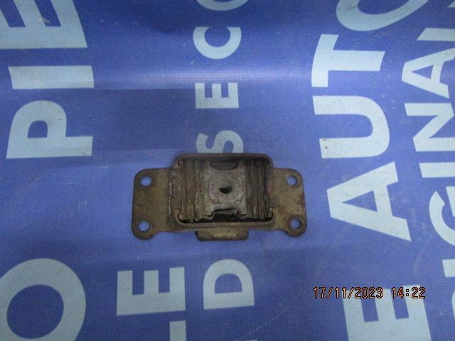 Tampon grup BMW E34 524td M21; 1132251