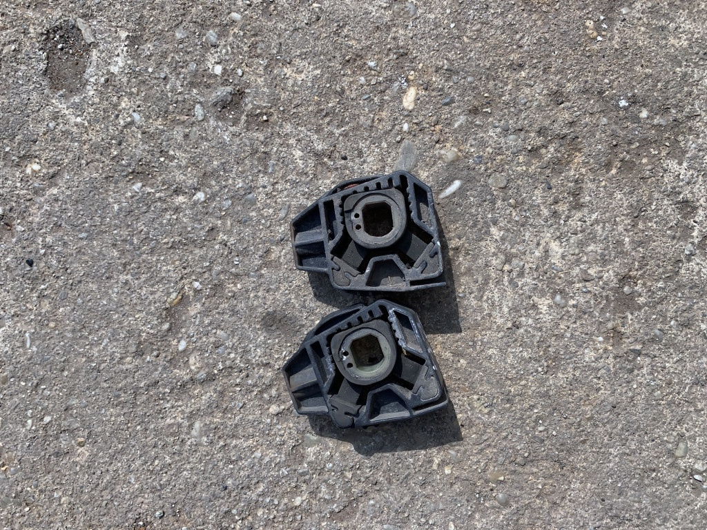 Tampon inferior radiator Skoda Fabia 6Y [1999 - 2004] Hatchback 5-usi 1.4 TDI MT (75 hp) (6Y2)