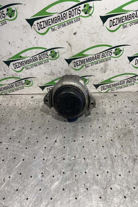 Tampon motor 139811 12 BMW Seria 3 E90/E91/E92/E93 [2004 - 2010] Touring wagon 320d MT (163 hp)