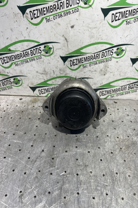 Tampon motor 139811 12 BMW Seria 3 E90/E91/E92/E93 [2004 - 2010] Touring wagon 320d MT (163 hp)