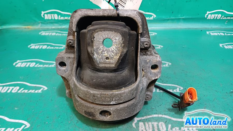 Tampon Motor 2.0 D Unul cu Probleme Audi A4 8K 2007