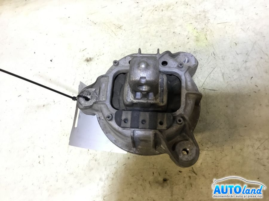 Tampon Motor 6775918 3.0 B BMW 5 F10 2010