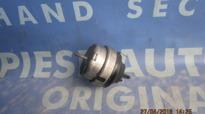 Tampon motor Audi A4; 8D0199372 // 8D0412377