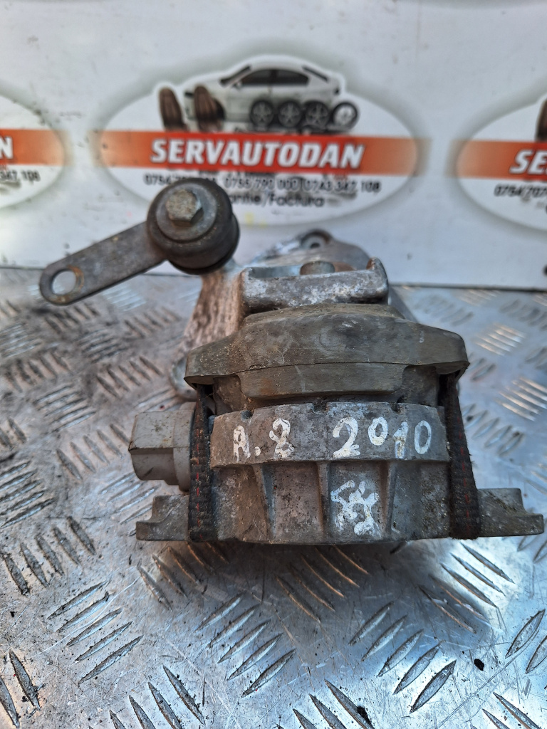 Tampon motor Audi A8 (2009-2017) [4H] D4 3.0 Motorina 2010, STANGA