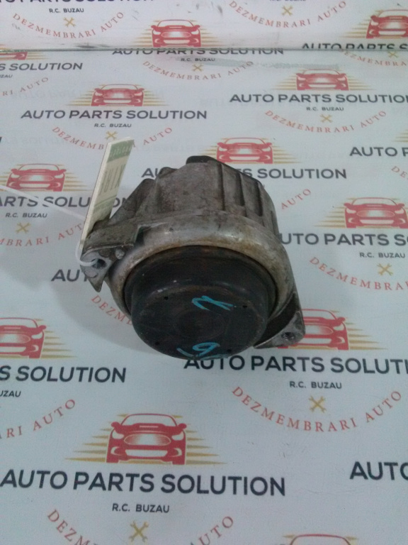 Tampon motor BMW. E 90 , 2.0 d Fab. 2010