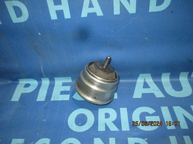 Tampon motor BMW E39 520d M47; 4518045