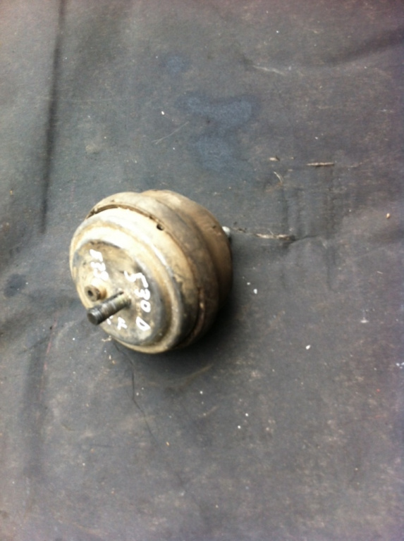 Tampon motor BMW Seria 5 E39 [1995 - 2000] Sedan 4-usi 525tds MT (143 hp) 2.5 TDS