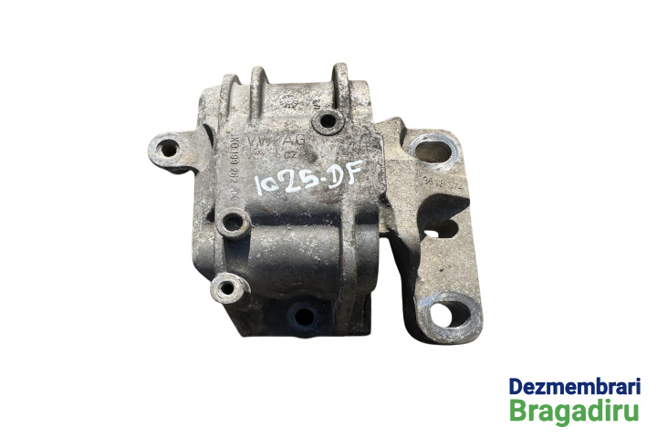 Tampon motor Cod: 1K0199262CG 1K0199262CG Volkswagen VW Golf 6 [2008 - 2015] Hatchback 3-usi 1.4 TSI MT (122 hp)