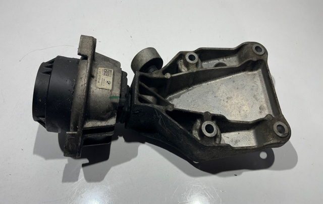 Tampon motor cu suport 3.0 d 68623513 BMW Seria 5 F10 [2009 - 2013]