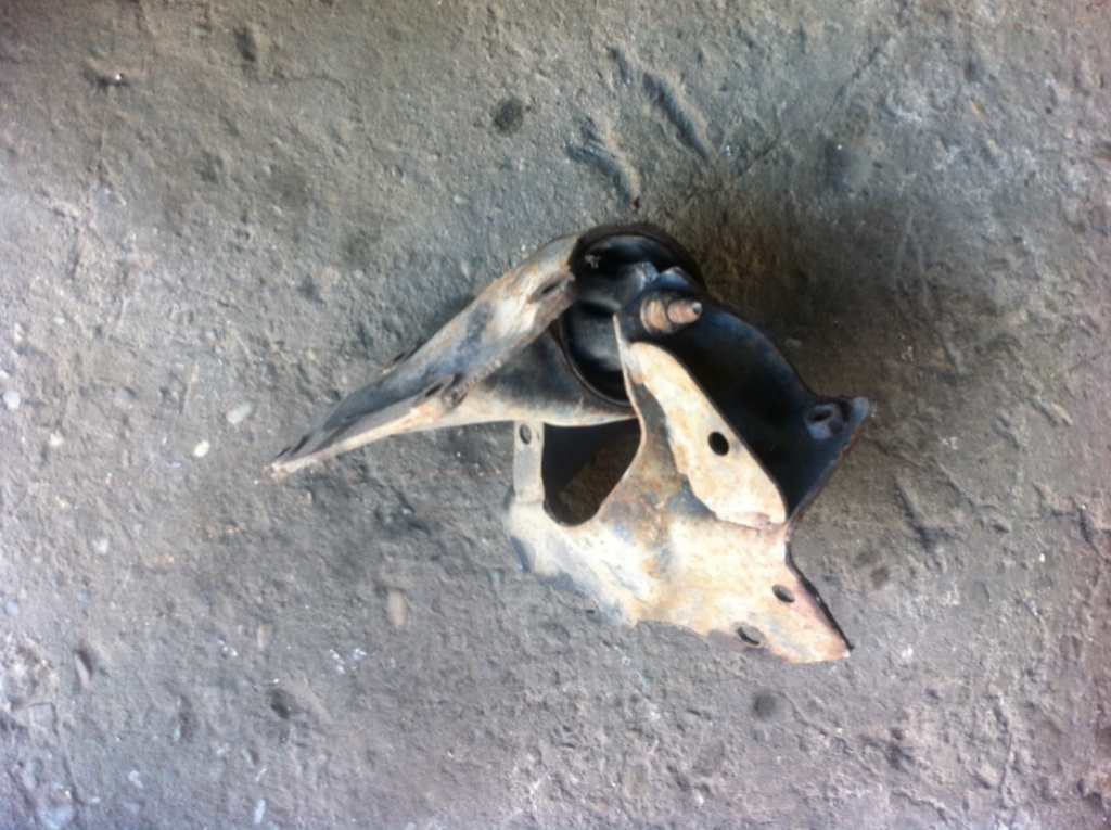 Tampon motor cu suport Jeep Grand Cherokee WJ [1999 - 2004] SUV 4.0 AT (190 hp)