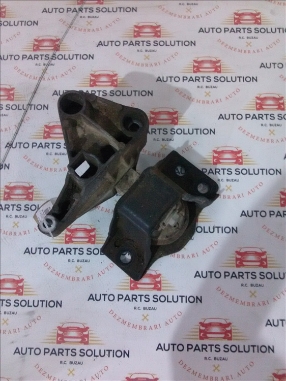Tampon motor DACIA LOGAN MCV 1.5 DCI an fabr. 2008
