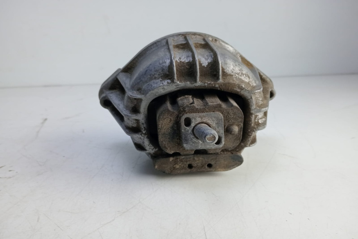 Tampon motor dreapta 13981112 BMW X3 E83 [facelift] [2006 - 2010]
