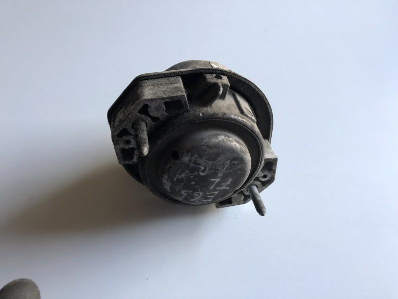 Tampon motor dreapta 6771918 BMW Seria 7 E65/E66 [2001 - 2005]