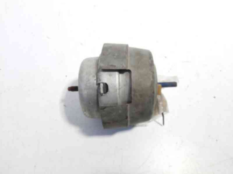 Tampon motor dreapta 8E0199382G, Audi A4 (8E2, B6) 2.0tdi (id:301799)