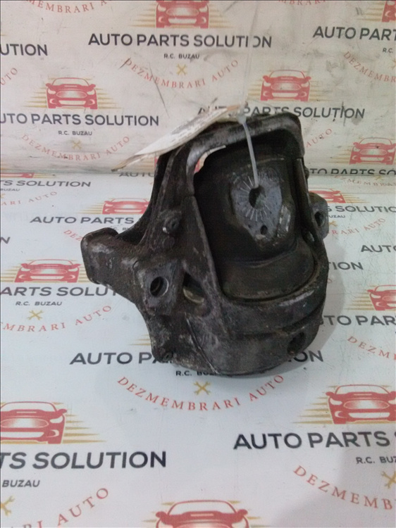 Tampon motor dreapta AUDI A4 2.0 TDI an fabr. 2011