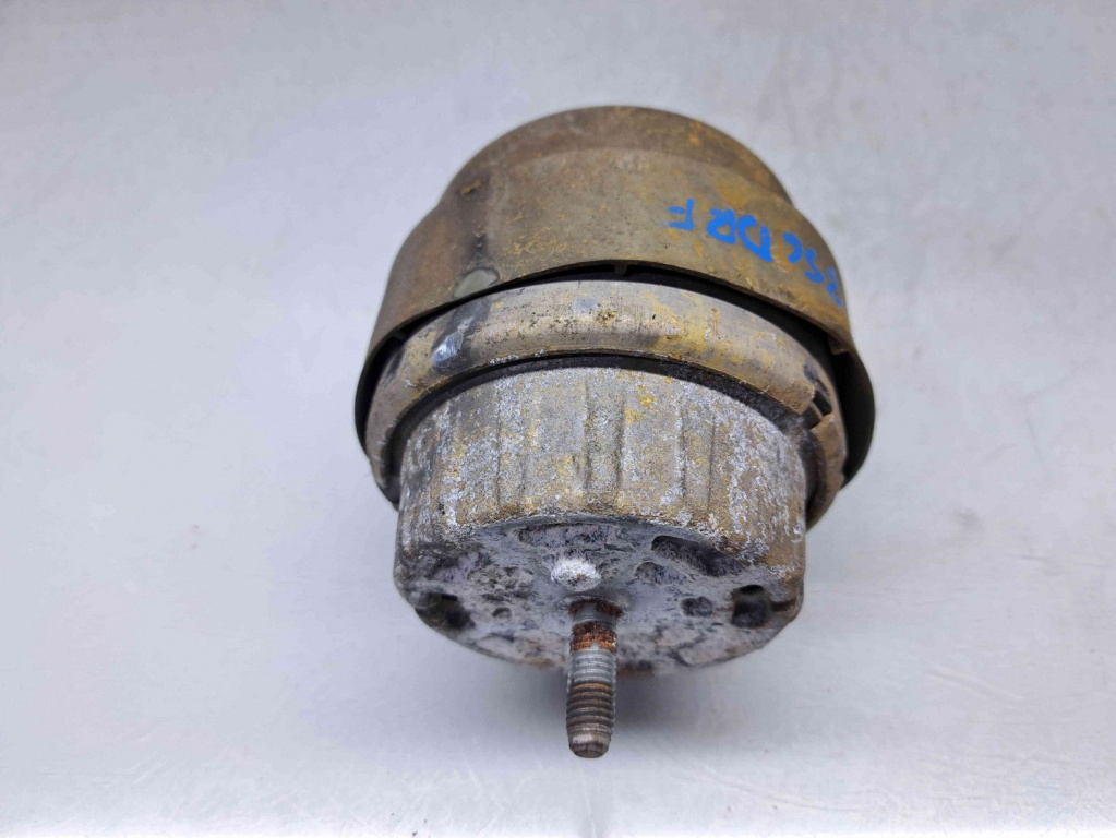 Tampon motor dreapta Audi A6 Avant (4F5, C6) [Fabr 2005-2010] OEM 2.0 TDI CAHA 2.0 TDI CAHA 125KW / 170CP