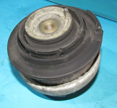 Tampon motor dreapta Mercedes W210 E300 / 2022403017