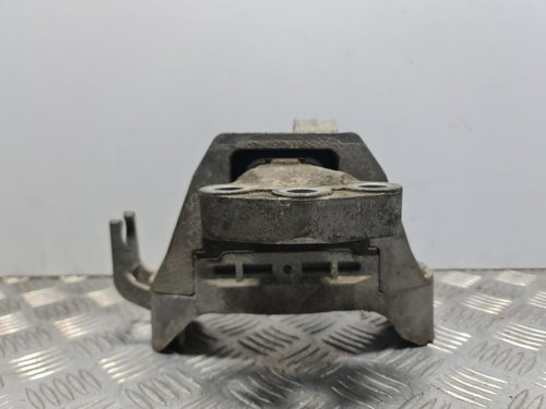 Tampon motor dreapta Opel Astra J 2009-2012 1.3 CDTI A13DTE 13347455